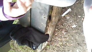 Fleksibilna tinejdžerka Hope Harper polira veliki kurac i rasteže svoju macu