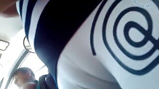 Seksi mlada domaćica Emma Hix vodi ljubav sa zgodnim vodoinstalaterom