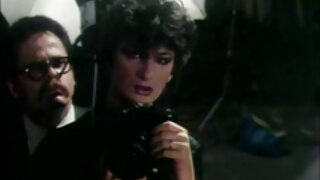 Snaggletooth kurva Raquel Diamond daje najbolje duboko grlo pušenje ikada