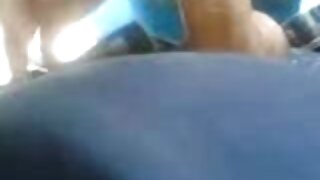 Lijepa tinejdžerka s malim djevotkinjama Margarita C Peachy dobiva dvostruko